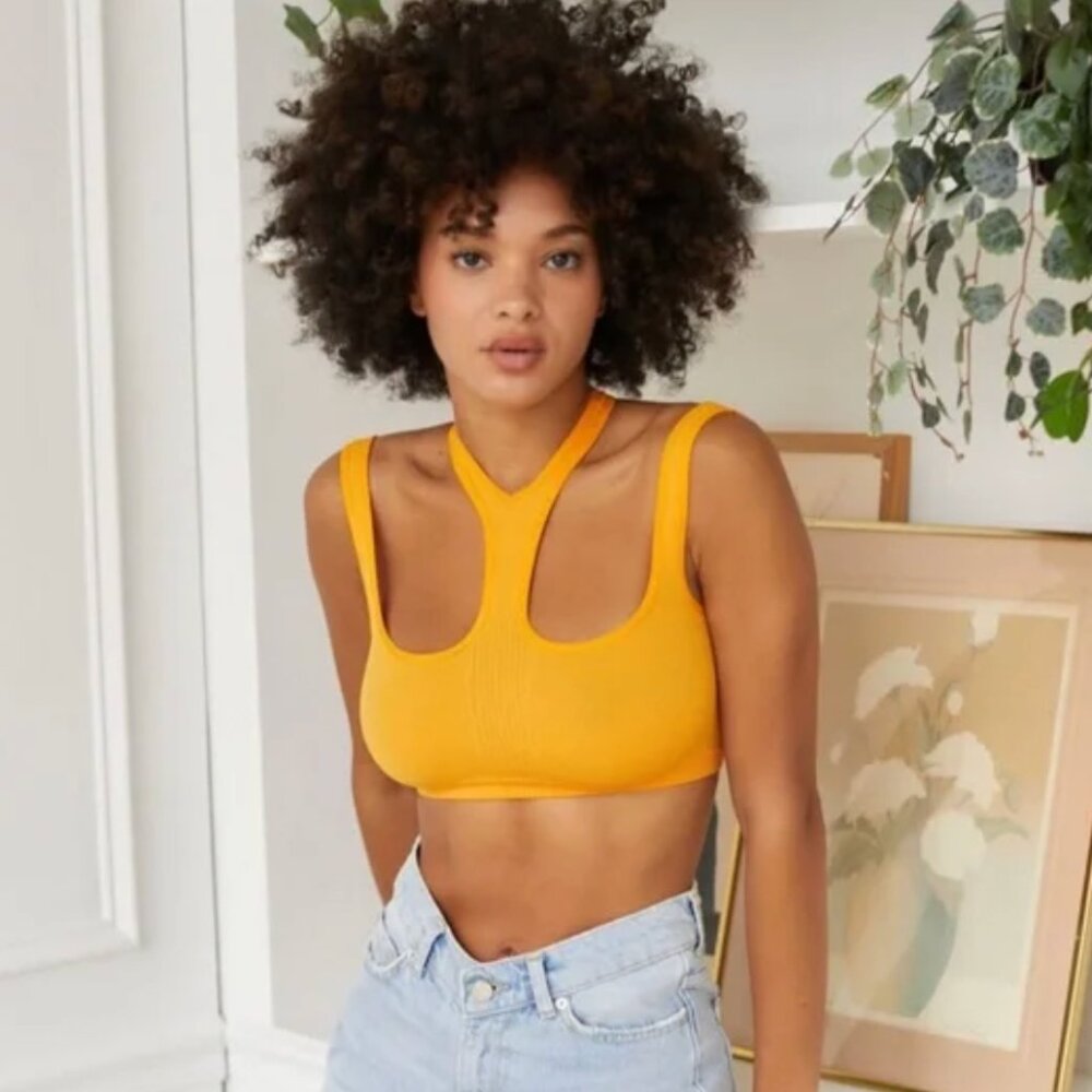 NWT UO Nova Seamless Cutout Bra Top - Size M/L